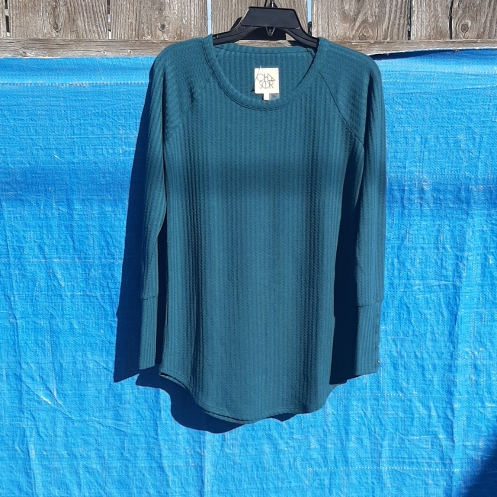 Ladies blouse. (11)